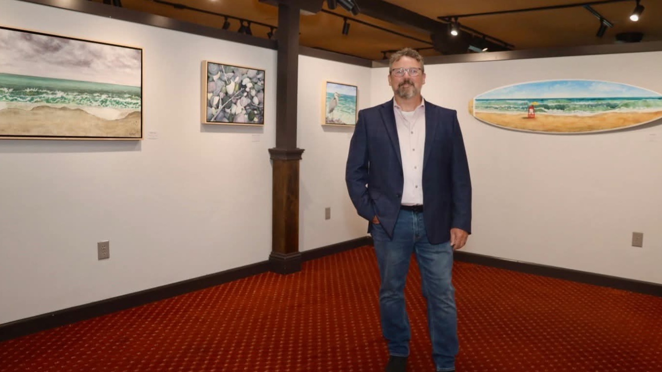 David Neal McPhee: Why Maritime Enthusiasts Connect With His Coastal Art